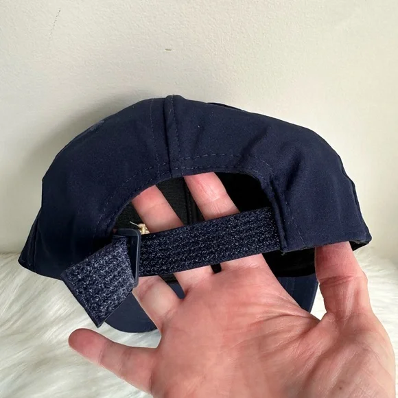 NEW Navy Blue and Gold Notre Dame and Teeling Whisky Embroidered Logo Cap - Picture 13 of 16